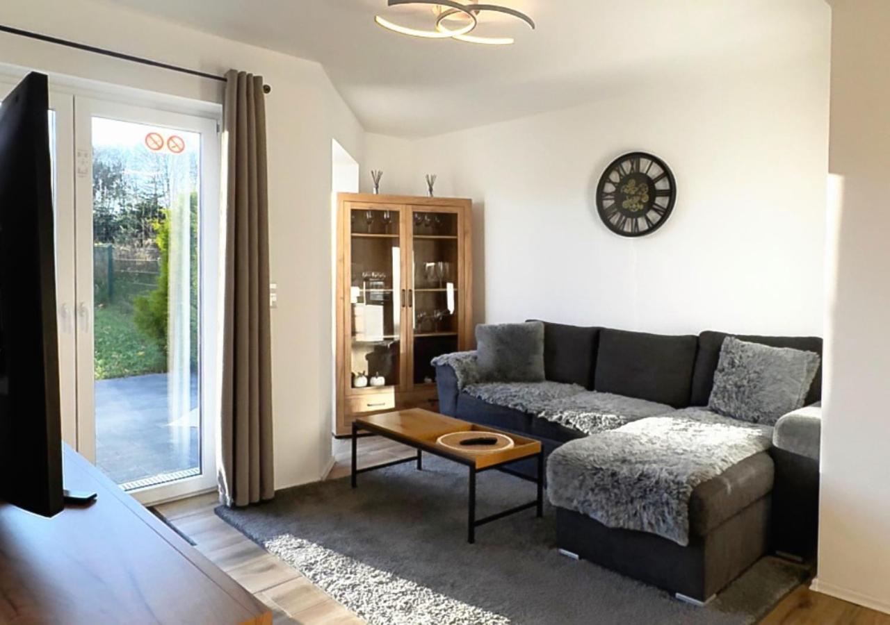 Greenhouse Living Apartment Nivis Mit Garten - 4 Minuten Nach Winterberg - Wandern, Mountainbike Fahren - Natur Geniessen Medebach Exterior foto